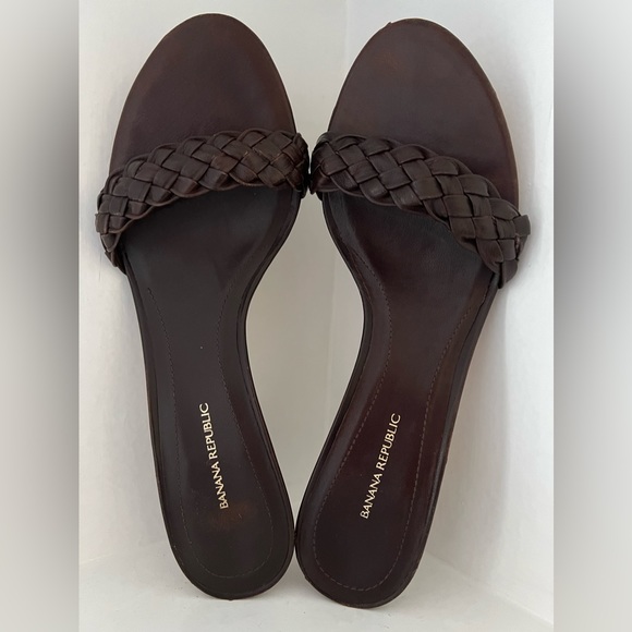 Banana Republic Brown Leather Braided Kitten Heel - Picture 4 of 9